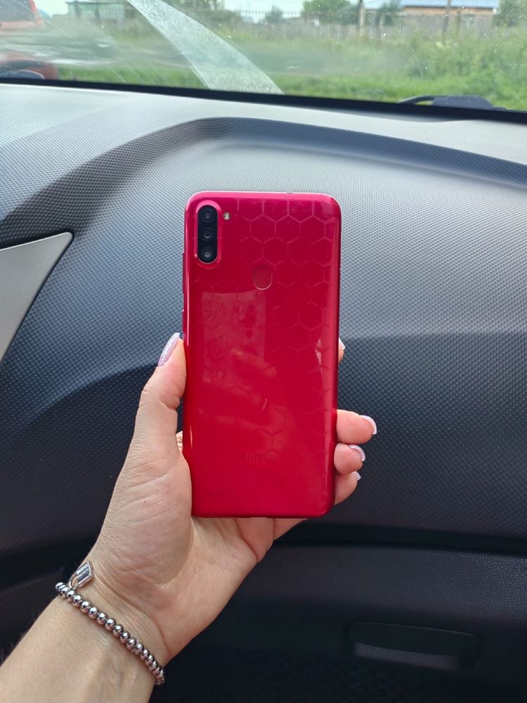 Продам самсунг а11