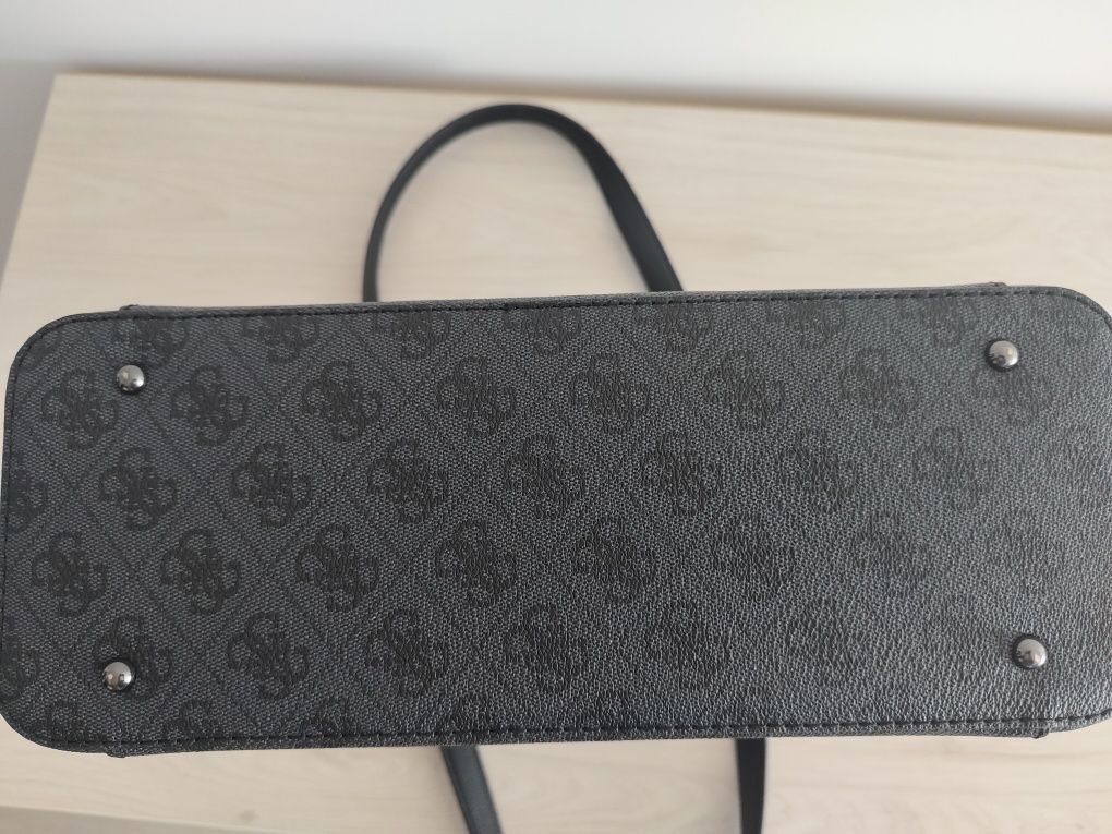 Сумка женская GUESS