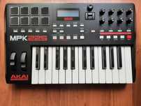 MIDI-клавиатура AKAI PRO MPK225