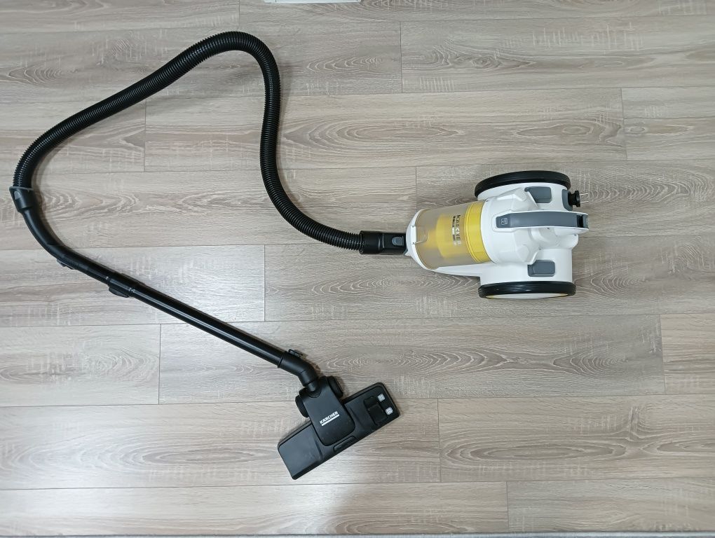 Пылесос Karcher VC3 premium
