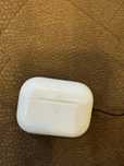 Airpods pro, 2 A2698