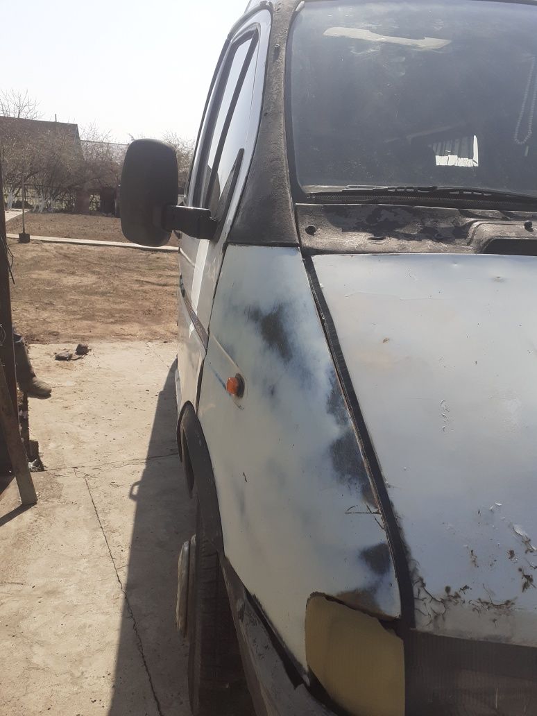 Продаю Газель грузовой фургон