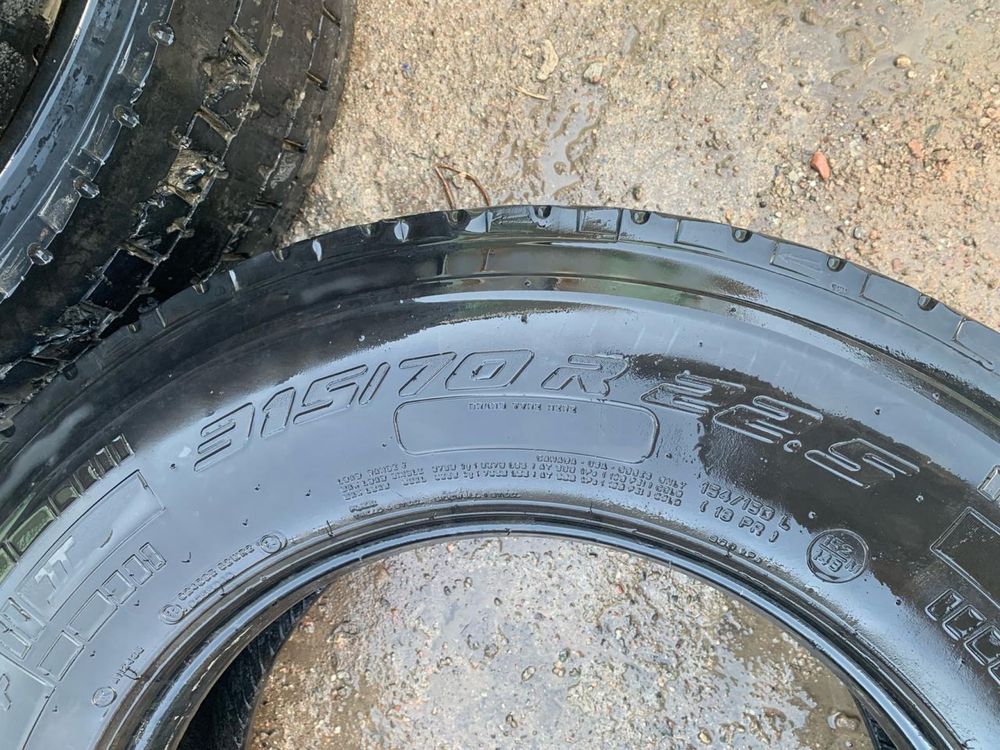 Продам резину PIRELLI 315/70/22.5 ведущие