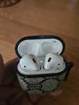 Продам airpods 2 оригинал