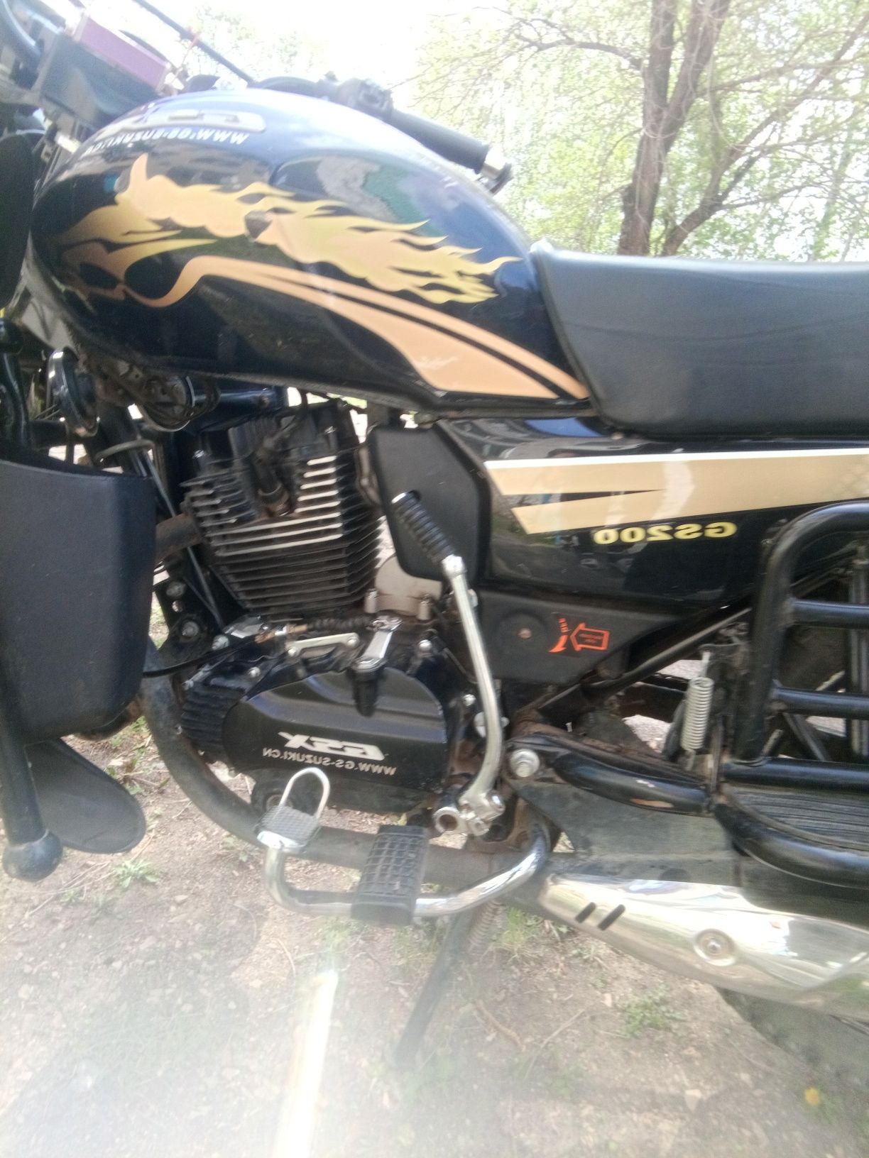 Продам мотоцикл GXS 200 кубов