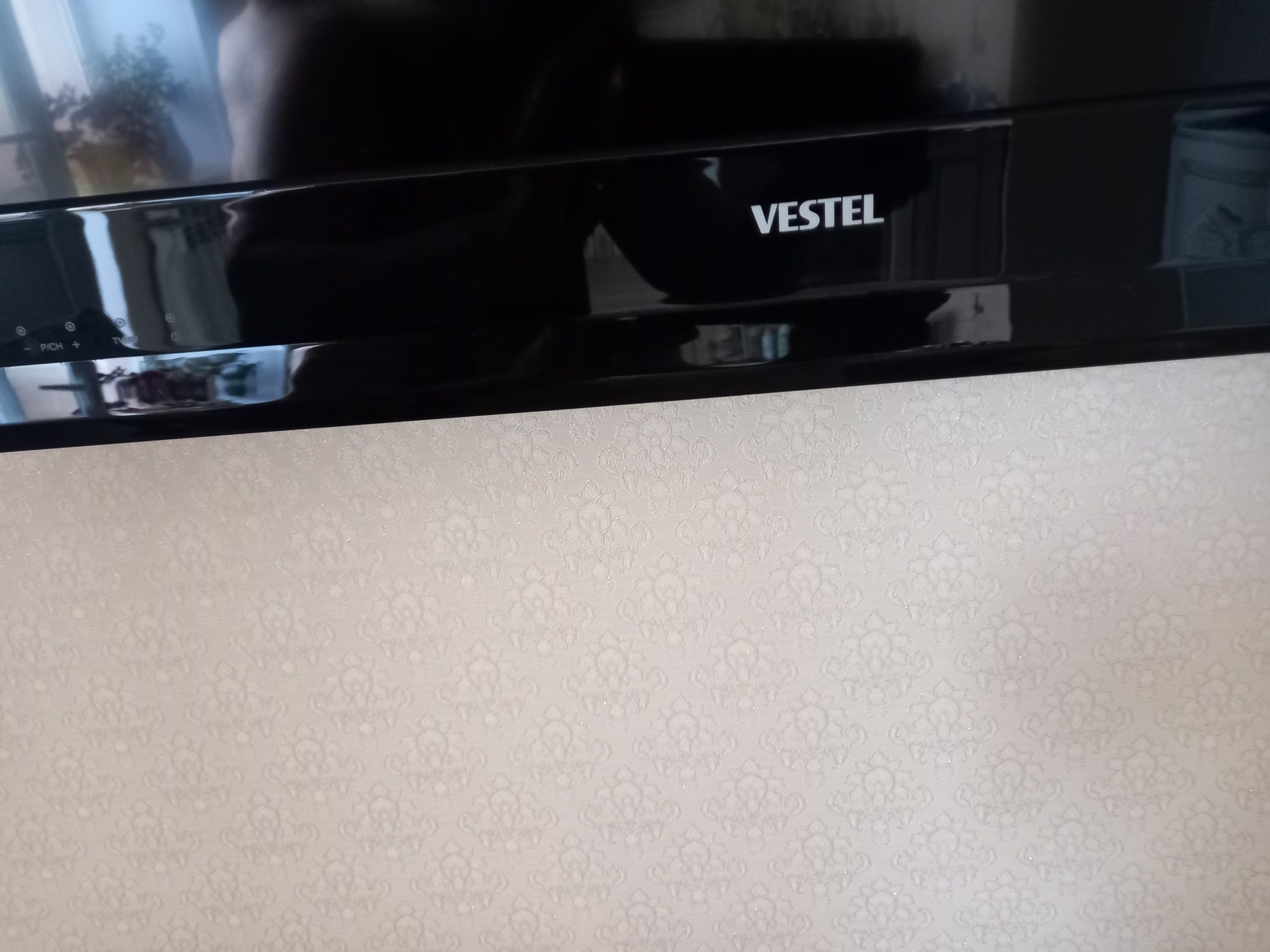 Продам телевизор."VESTEL"