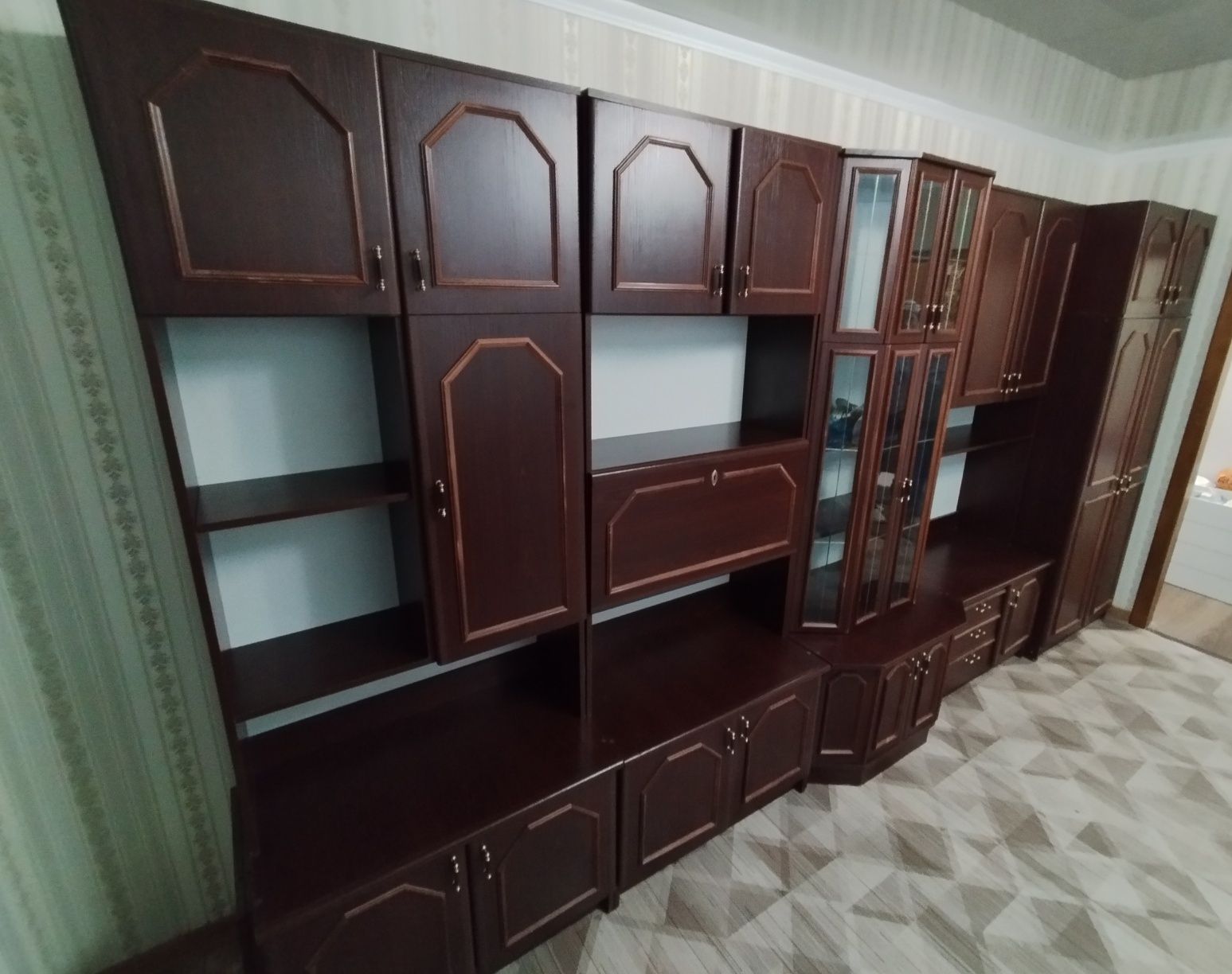 Продается стенка