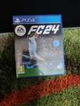 Продам EA FC 24 на ПС4 в прекрасном состояние