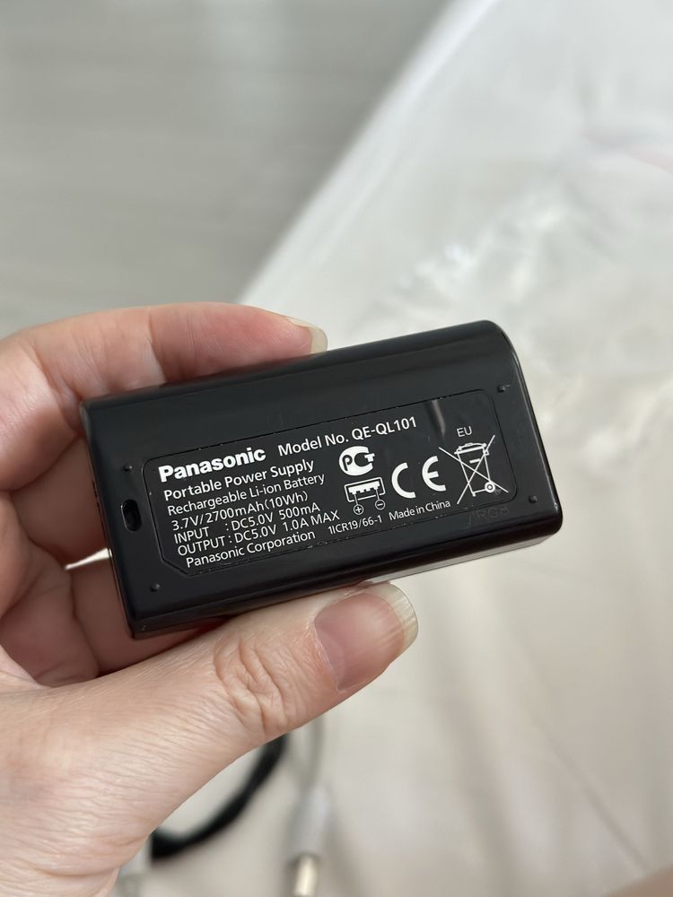 Портативная батарея power bank Panasonic QE- QL101, 2700 mAh