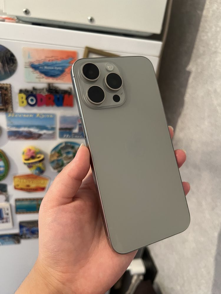 iPhone 15Pro Max 256гб Apple