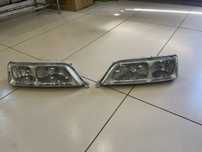 оригинальные фары.  Тойота Марк2 (100 кузов) Toyota Mark 2