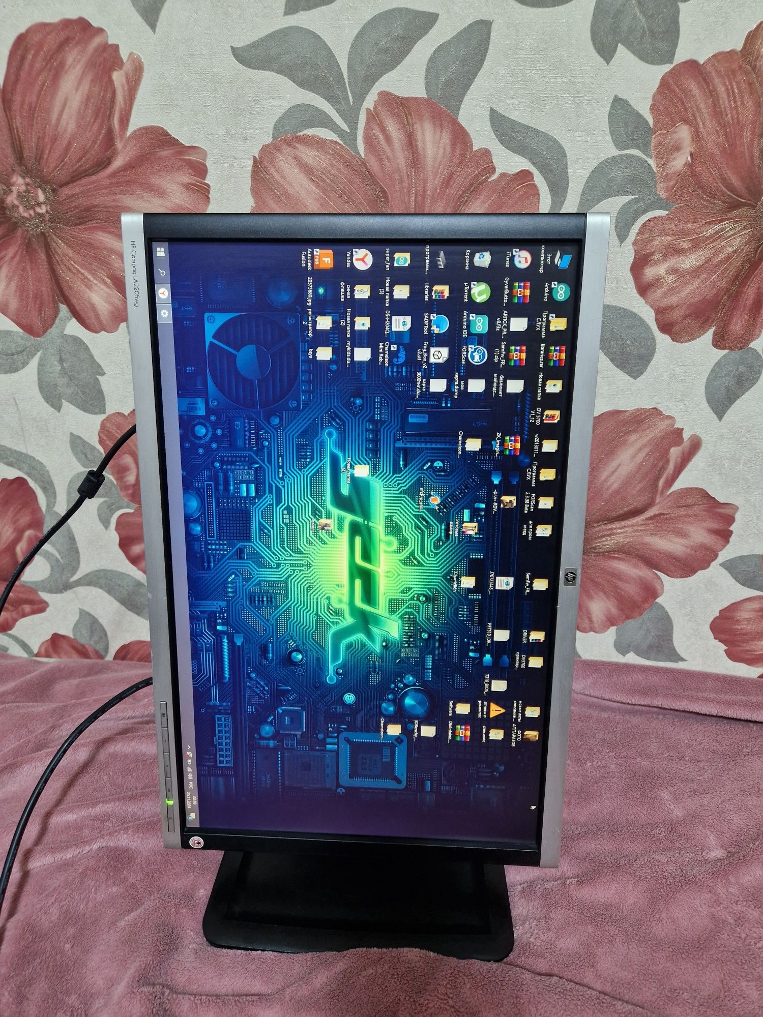 Монитор hp 22 дюйма