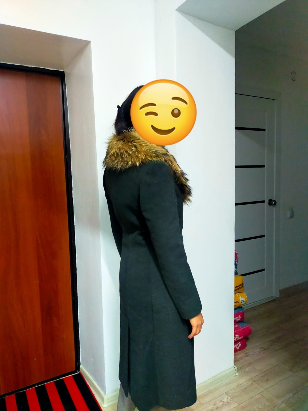 Продам новое женское пальто