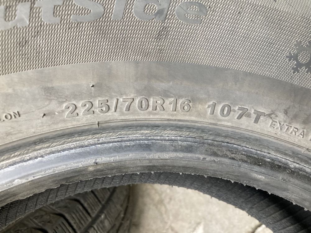 Продам зимные шины