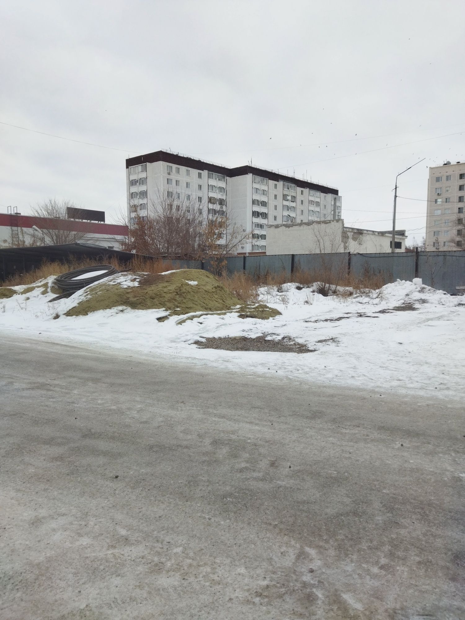 Продам участок бизнес СТО,автомойка,автобоксы,мкр.5 д.3,Т.Д.Меркурий