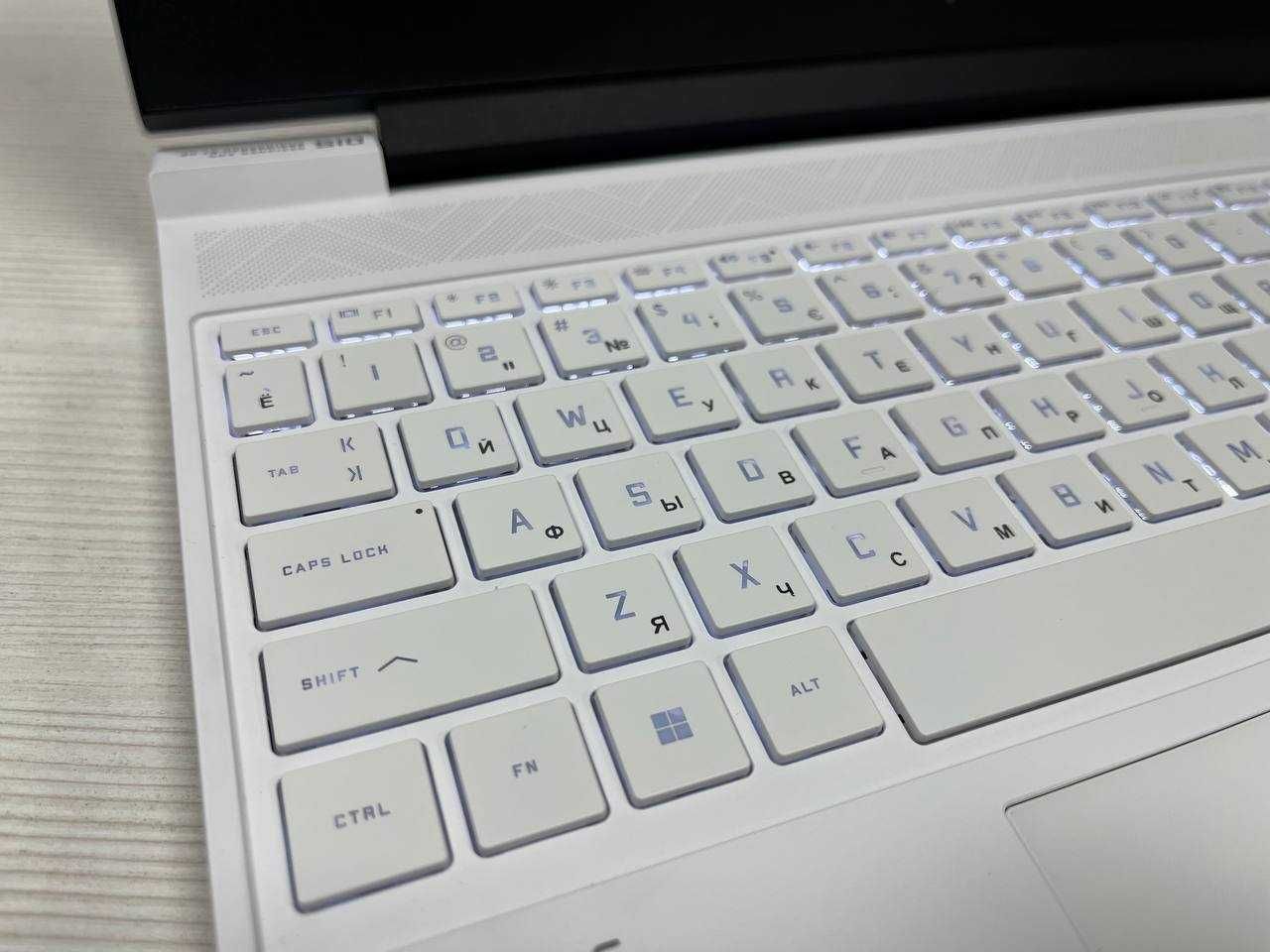 RTX 4050-6гб VICTUS Core i5*ОЗУ 16*SSD 512* Новый! Гарантия! Игровой
