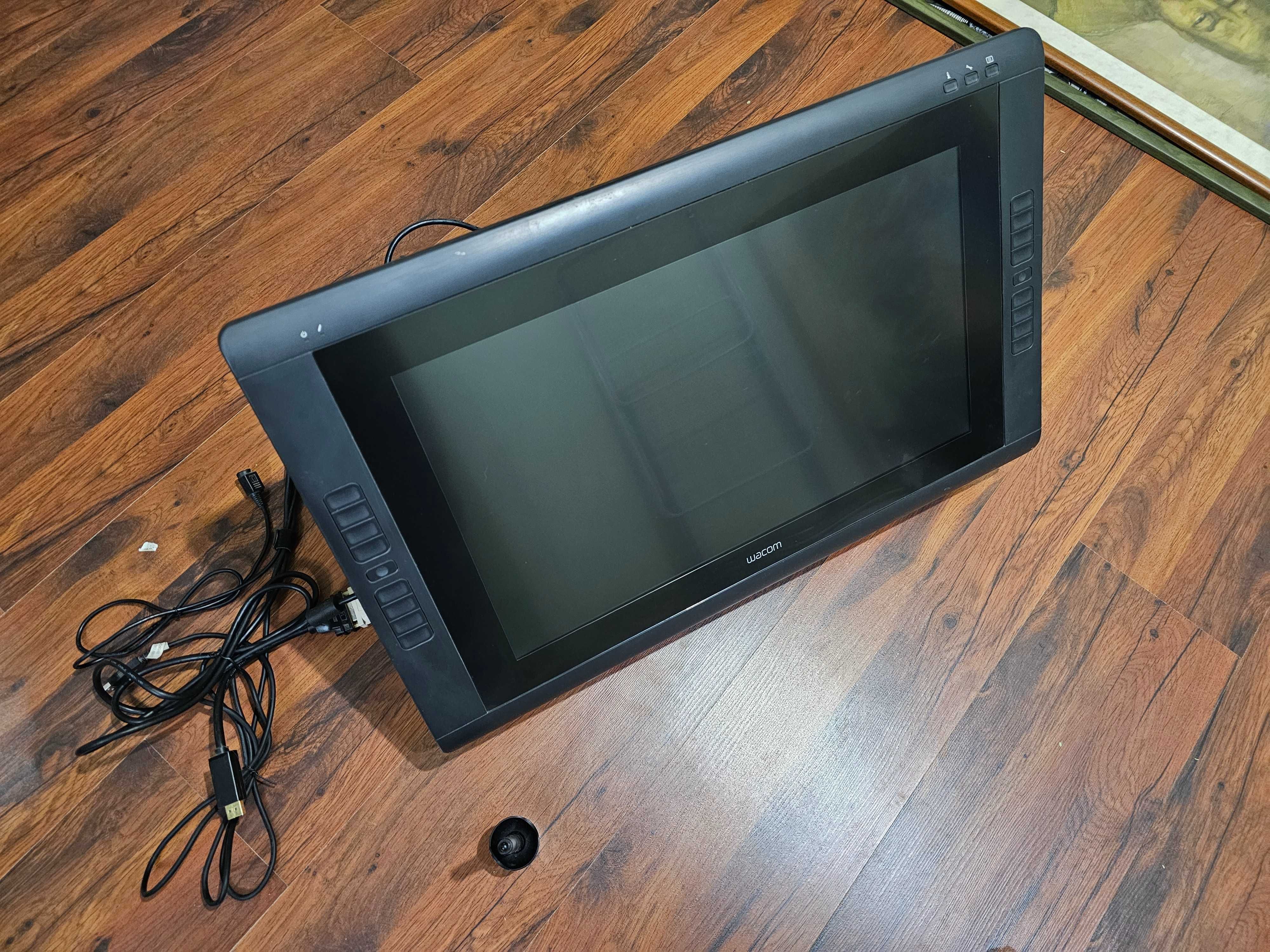 Графический планшет Wacom Cintiq 22HD (non-touch)