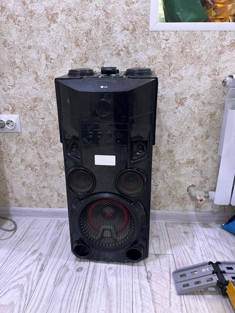 Музыкальная колонка