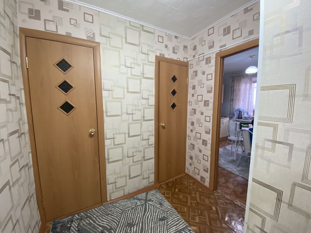 Продам 4-комнатную квартиру улучшенной планировки