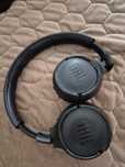 Продам наушники jbl 500 tn