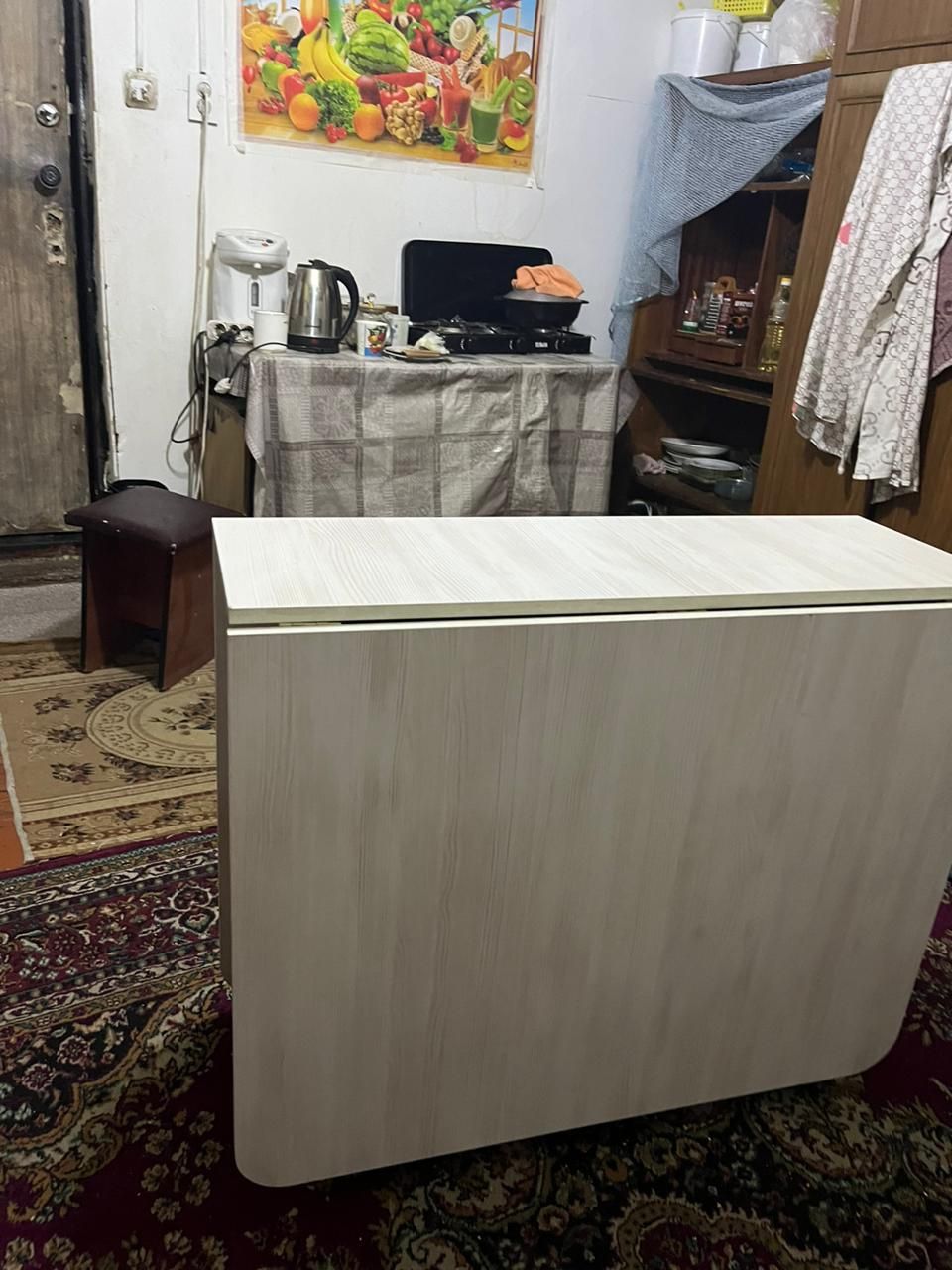 Стол  книжки Новые