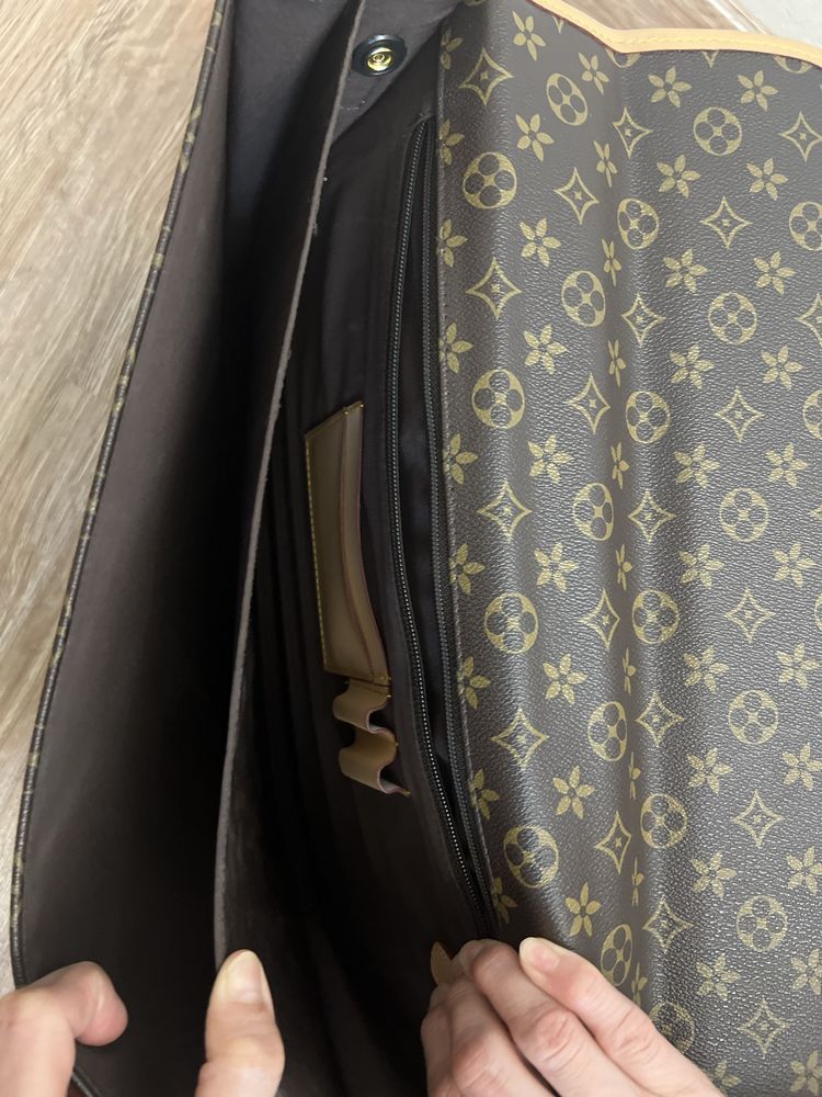 Новая сумка (портфель) LOUIS VUITTON