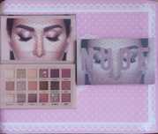 Палетка теней Huda Beauty