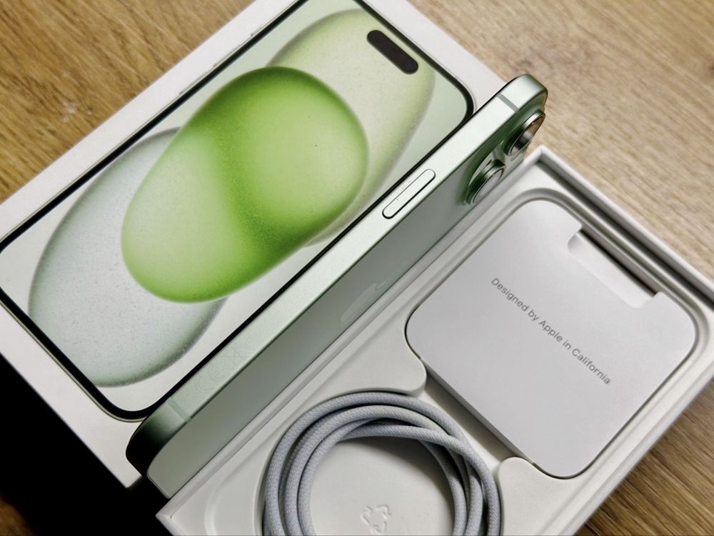 iPhone 15 от крупного ритейлера. В новом состоянии. Торг.