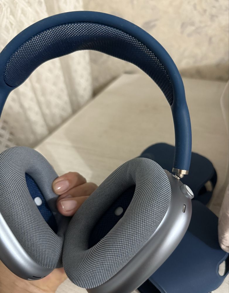 Наушники Apple Airpods max