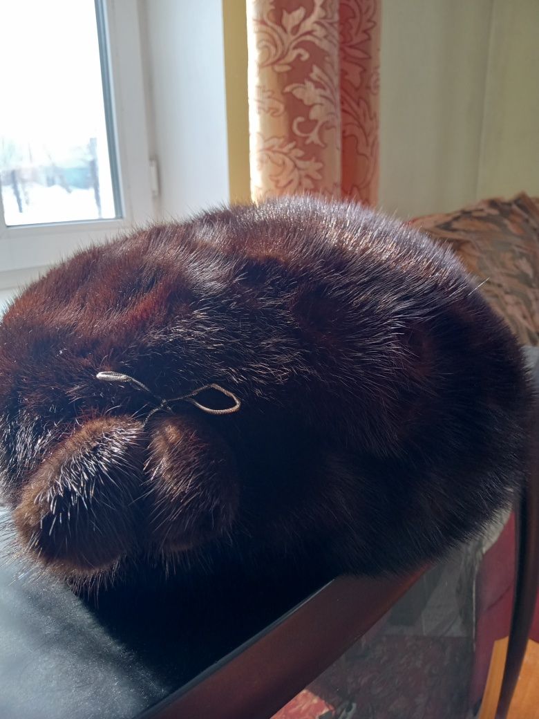 Берет норковый,женский