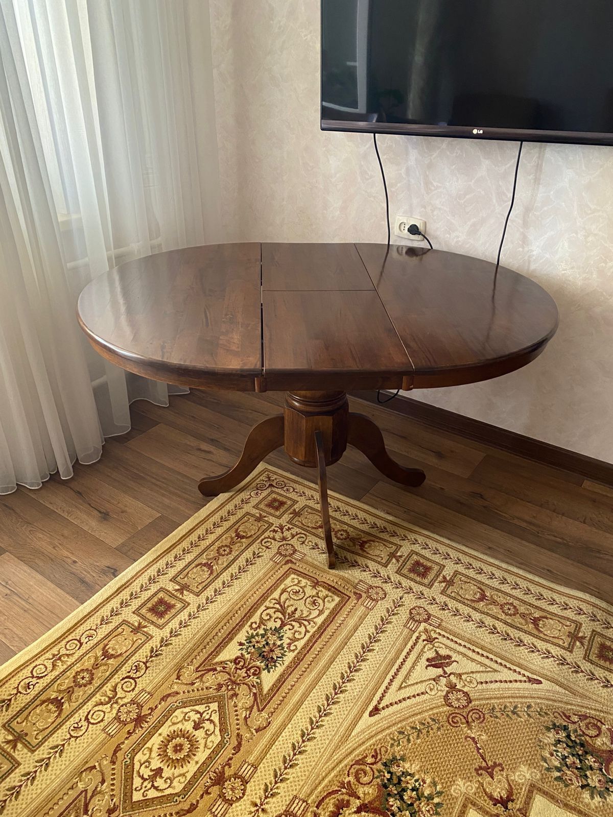 Продам стол/раздвижной/