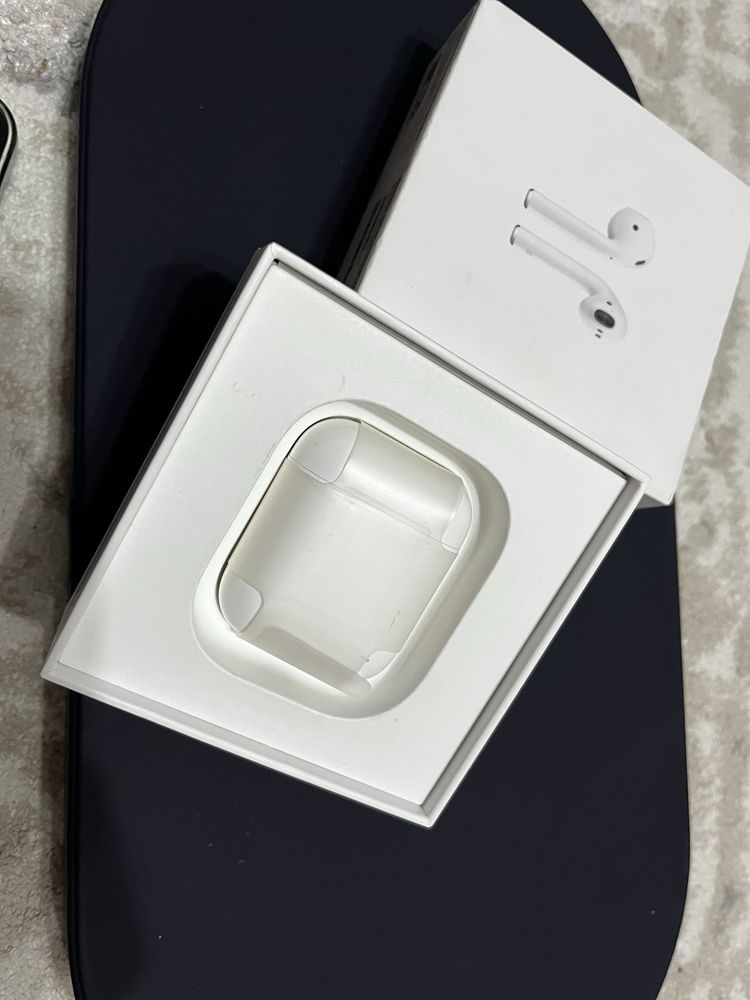 AirPods продам оригинал