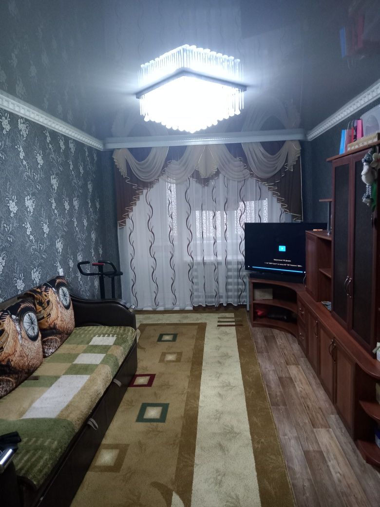 Продам трёхкомнатную квартиру