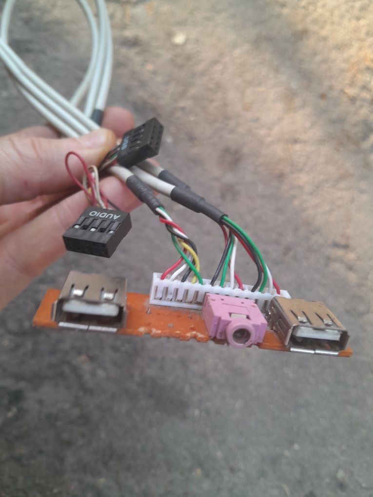 Передняя панель 2 USB и AUDIO хаб разветвитель для корпуса компьютера