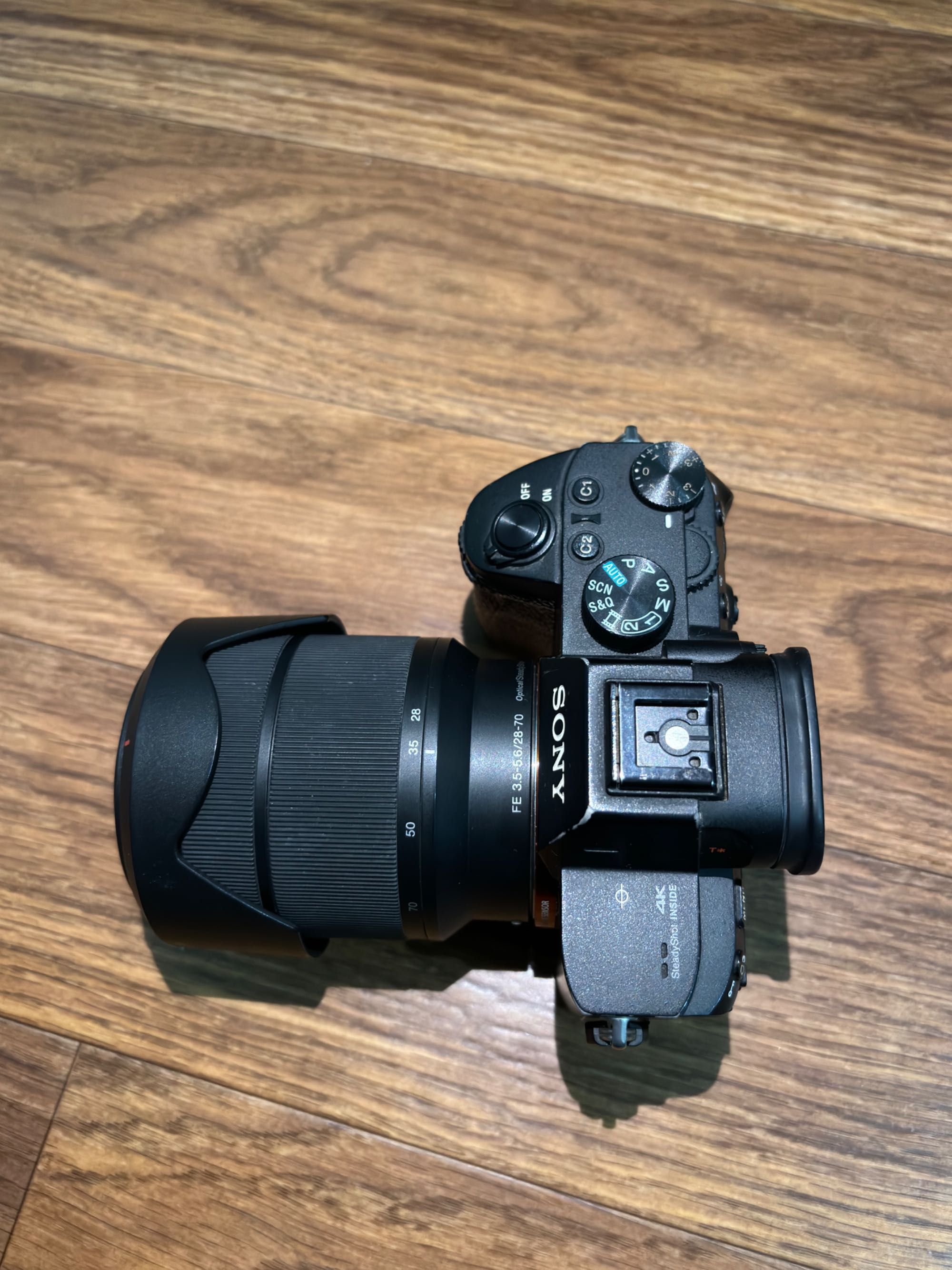 Sony A7 III с объективом 28-70mm