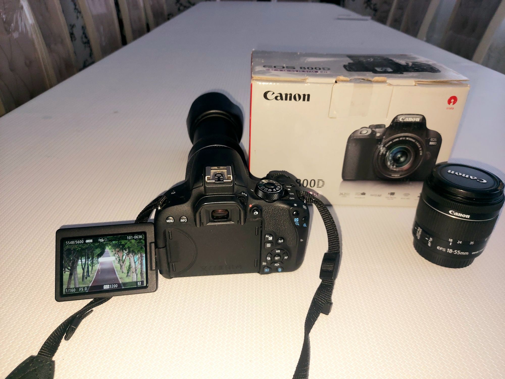 Продаётся Новый фотоаппарат марки Canon 800D 24.2 мп