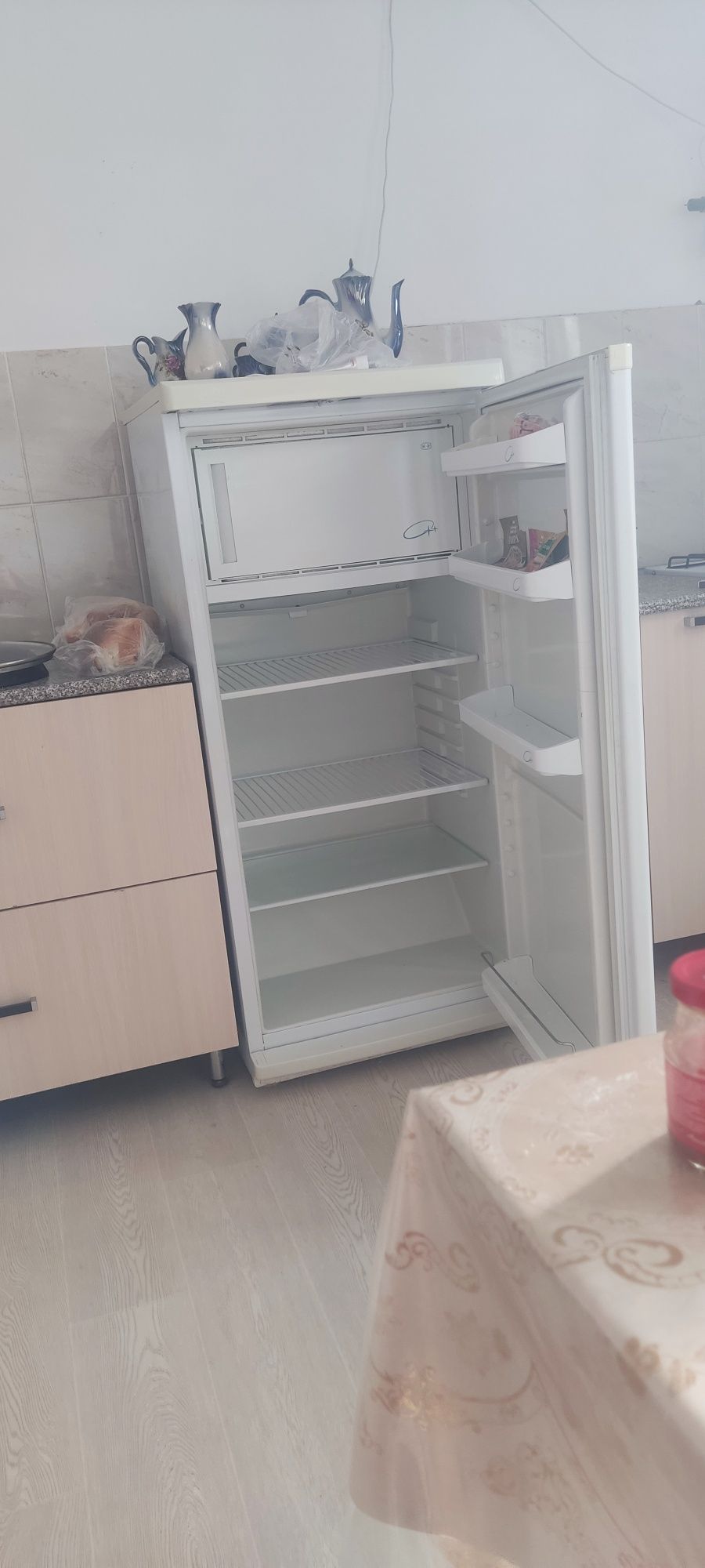 Холодильник в отличном состоянии Pozis