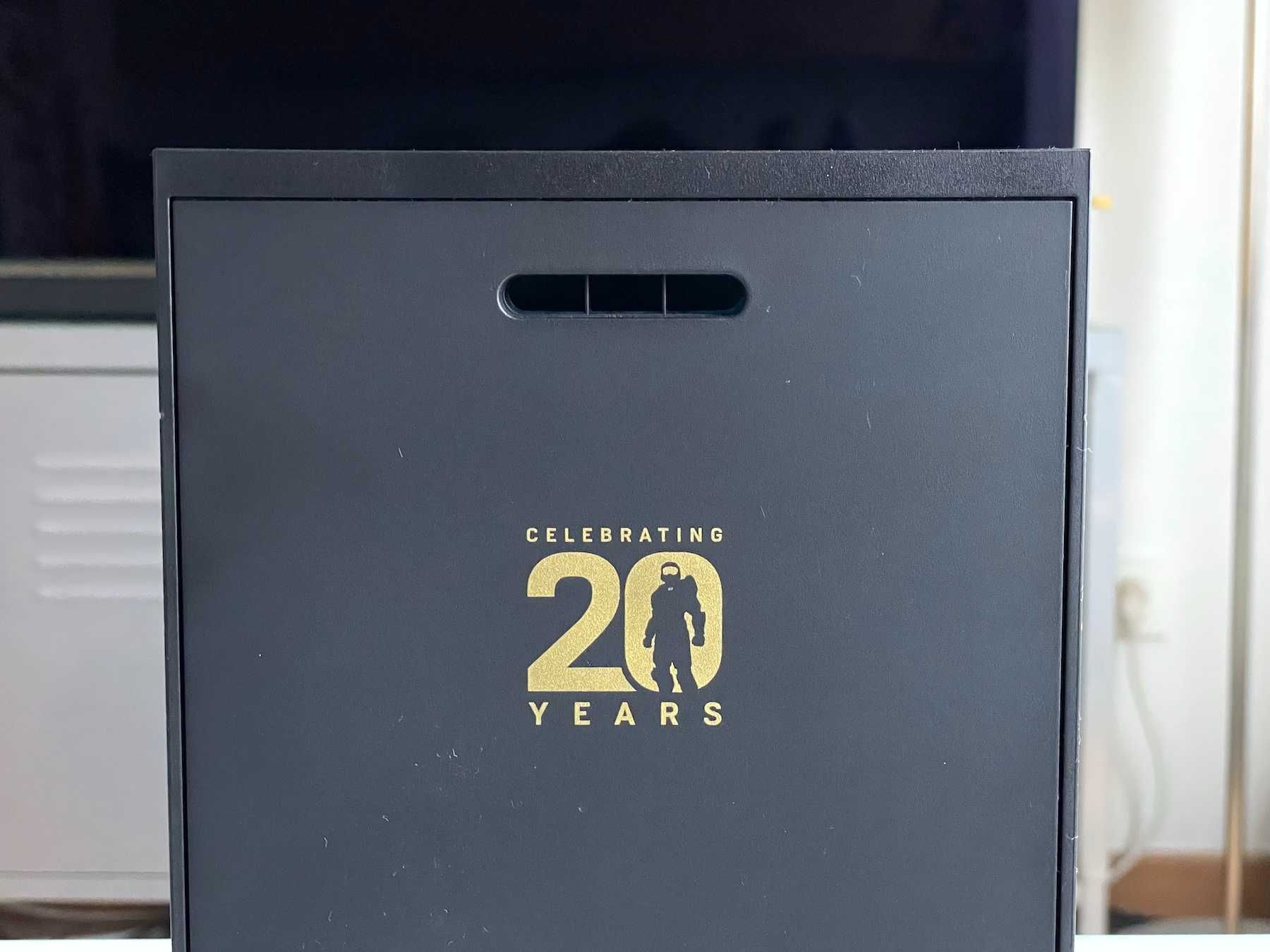 Xbox Series X Limited Edition Halo Infinite