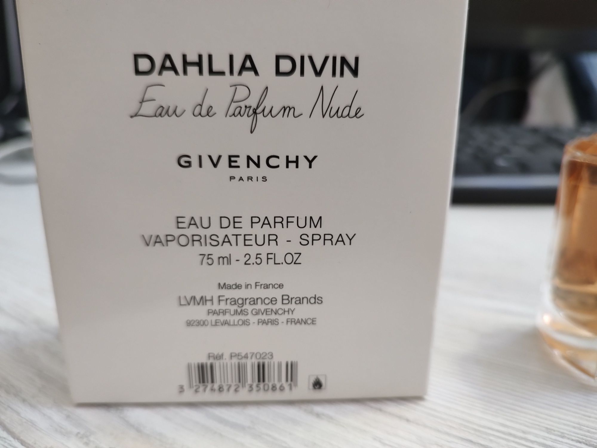 Женский парфюм Dahlia Divin eau de parfum nude Givenchy