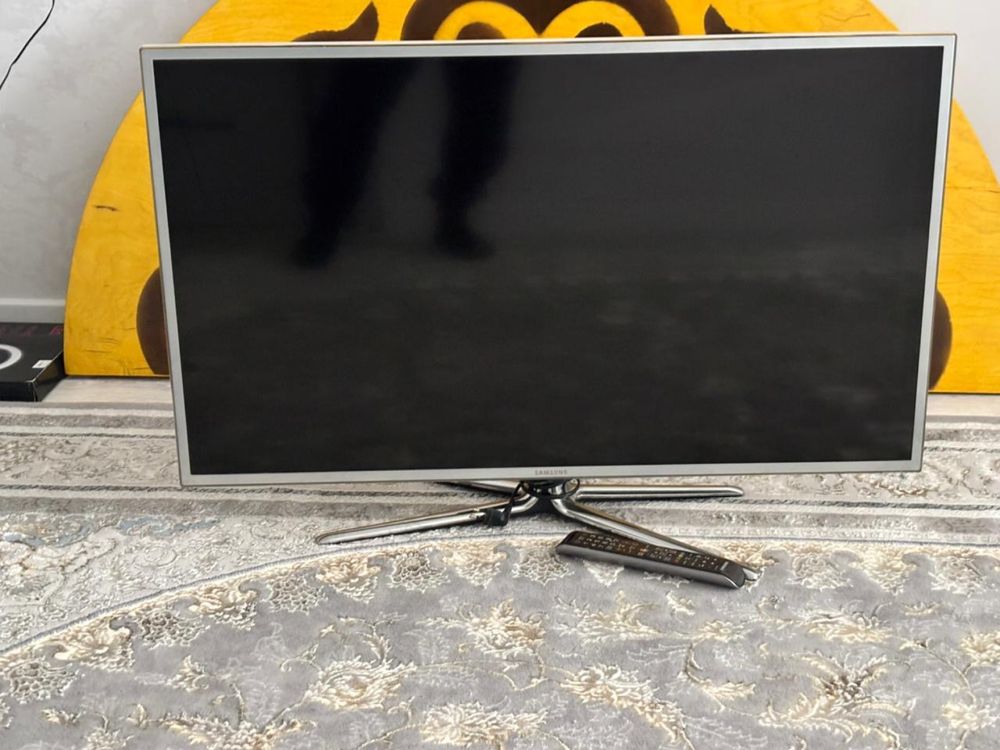 Модель:Samsung TV б/у в отличном состоянии