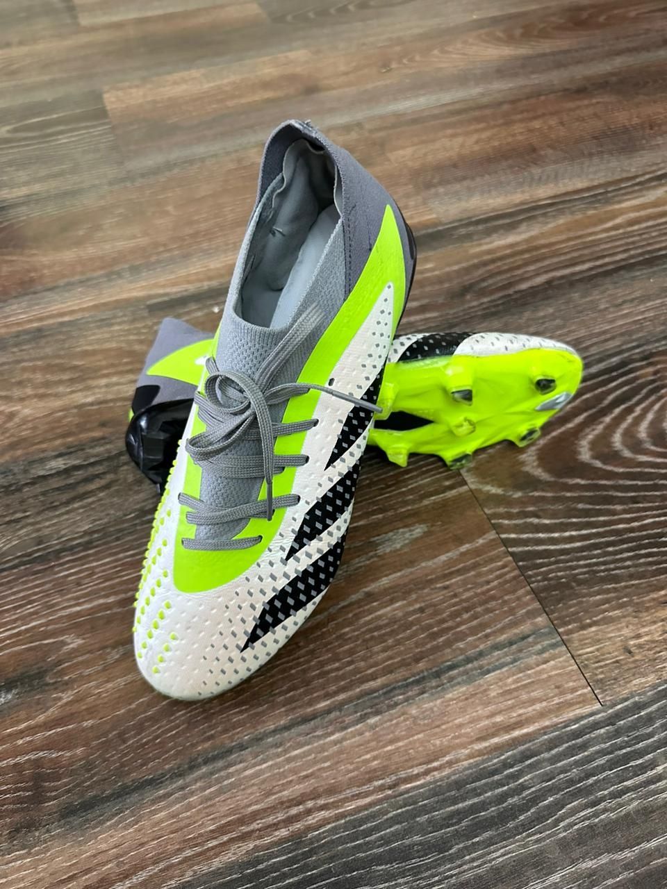 Бутсы adidas predator