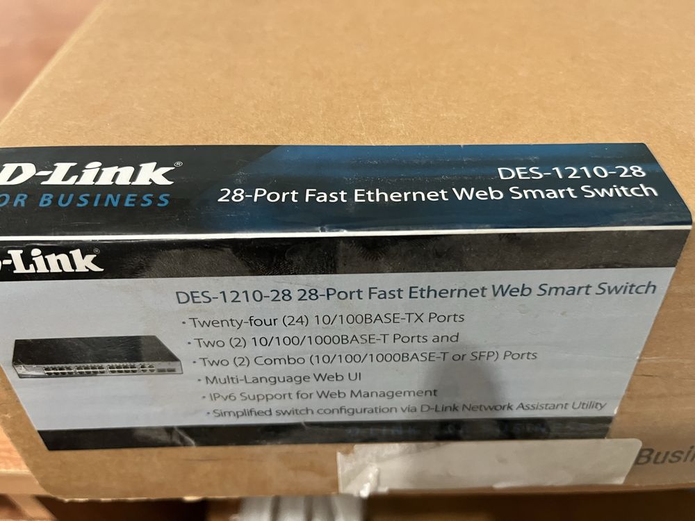 Коммутатор D-Link DES-1210-28 новый