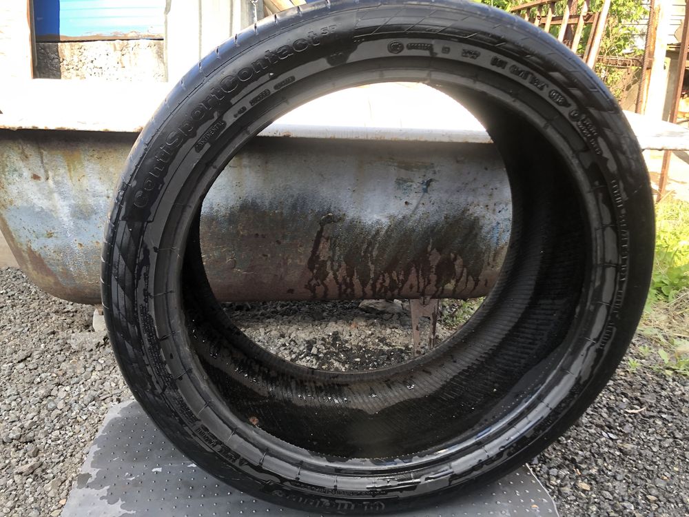 Продам шину 295/35/r21