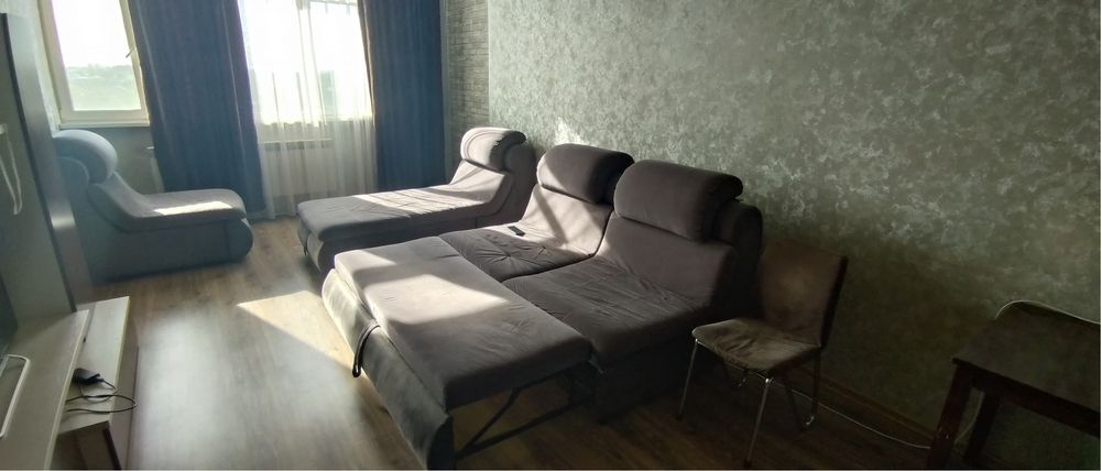Диван в гостинную
