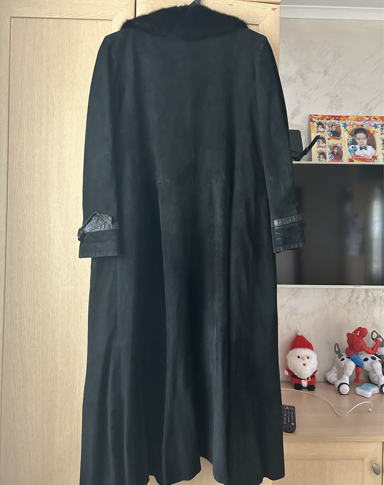Плащ женский