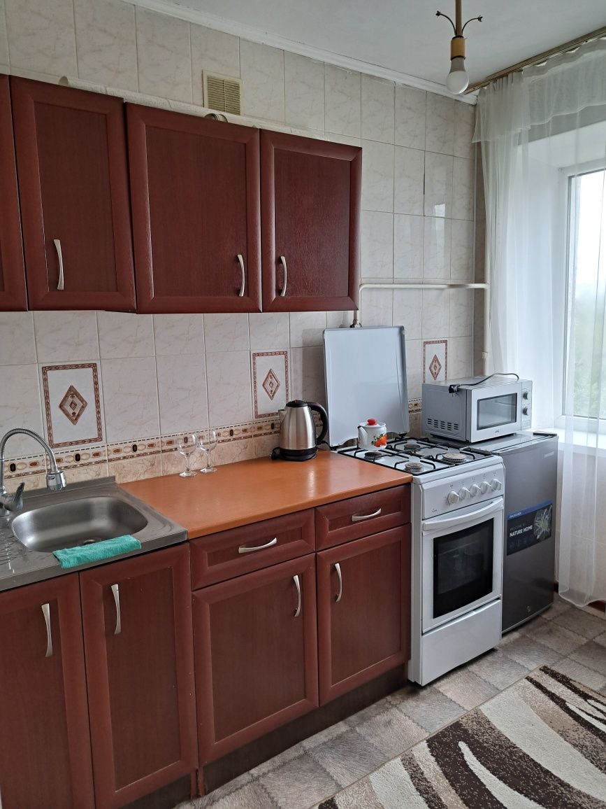 5мкр,  клиника Айгерим,  унив.Жубанов,  Есет Батыра