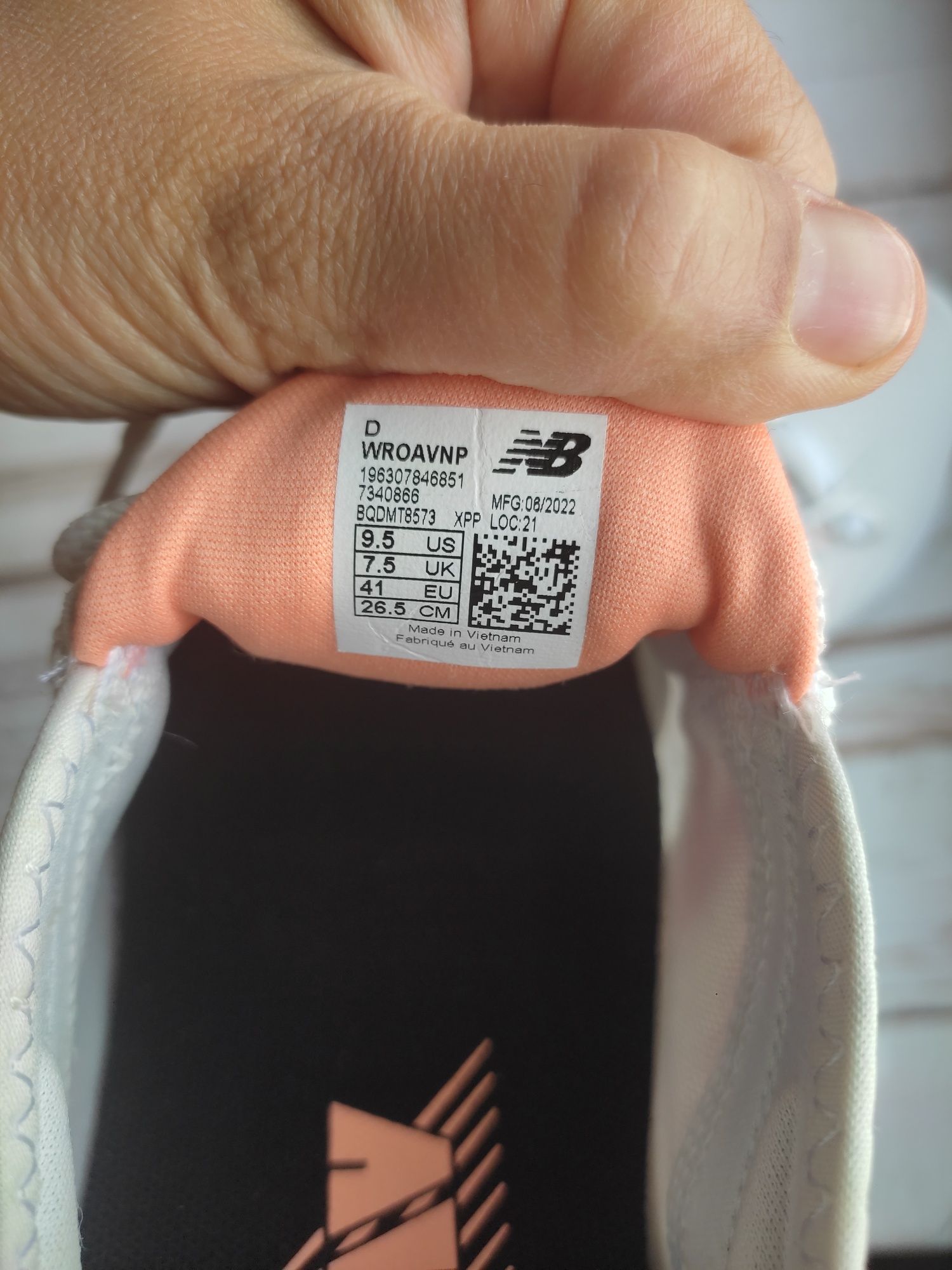 New balance fresh foam ROAV