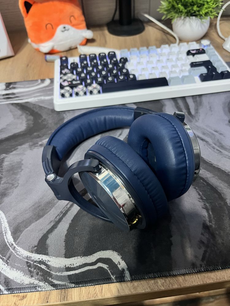 СРОЧНО! продам наушники Oneodio pro 10 синие
