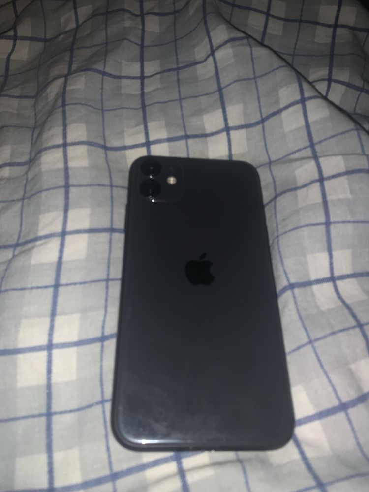 Iphone 11 в идеале есть обмен класса выше с моей допл