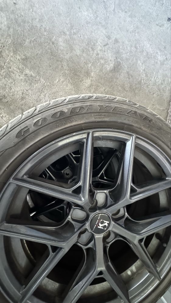 Диски с автошинами R17/50/205